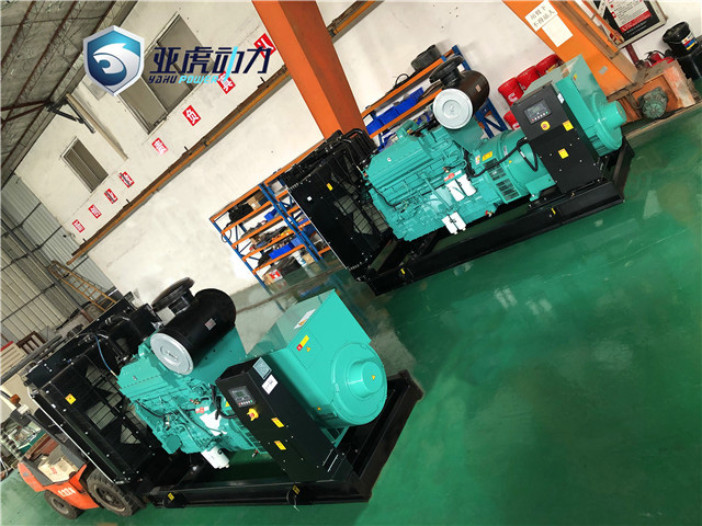 非洲加納450KW康明斯機組現場安裝